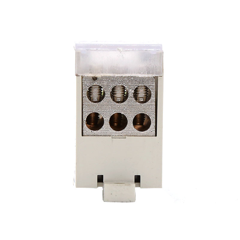 160524 空開NB10-35一進(jìn)六出